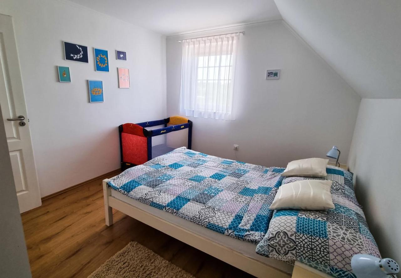 White Apartment Keszthely Eksteriør bilde