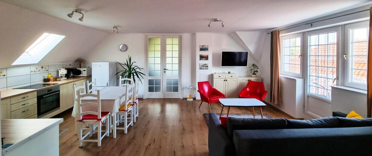 White Apartment Keszthely Eksteriør bilde
